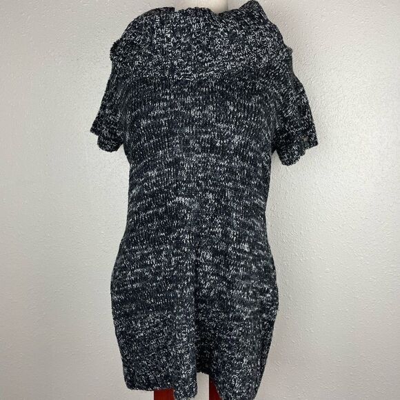 NWT dressbarn Cowl Neck Black, Gray and White Knit Long Sweater Size L - Picture 1 of 6